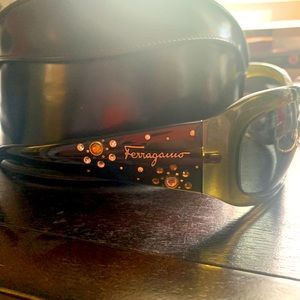 Ferragamo Sunglassess